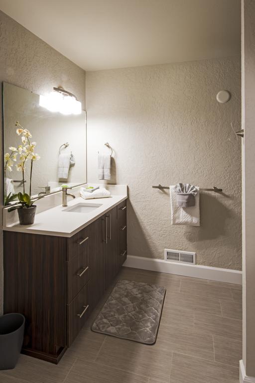 Beach Drive Suites Seaside Eksteriør billede